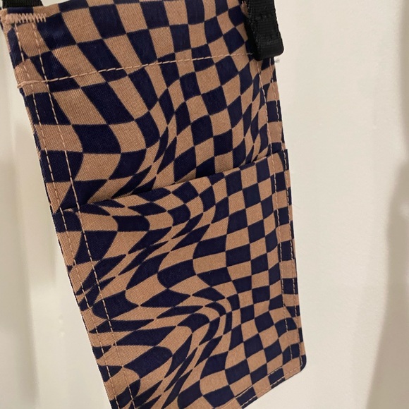BAGGU Phone Sling Crossbody Bag Pouch Buckle Adjustable Indigo Trippy Checker - Picture 3 of 4